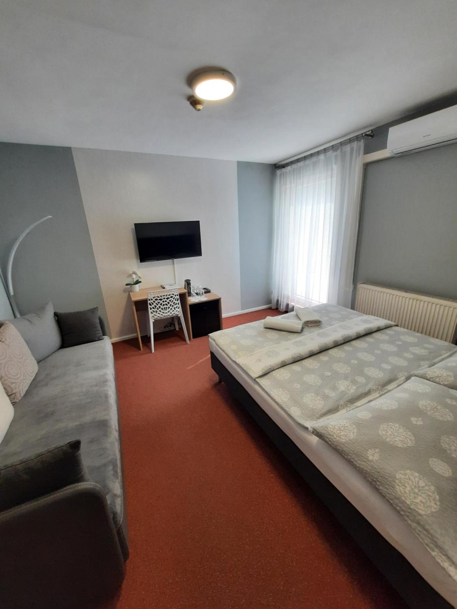 Hotel Borsicanka Havirov Exterior foto